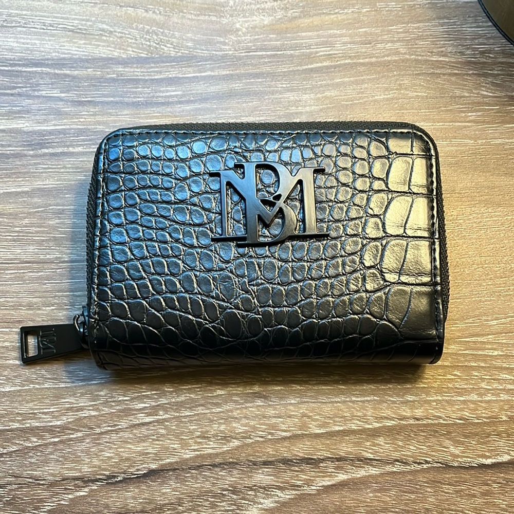 Badgley Mischka Compact Zip Wallet Black Croc